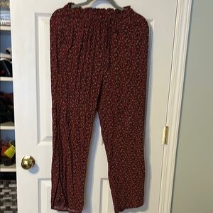 American Eagle Outfitters Red Wide Leg Pants and two side pockets